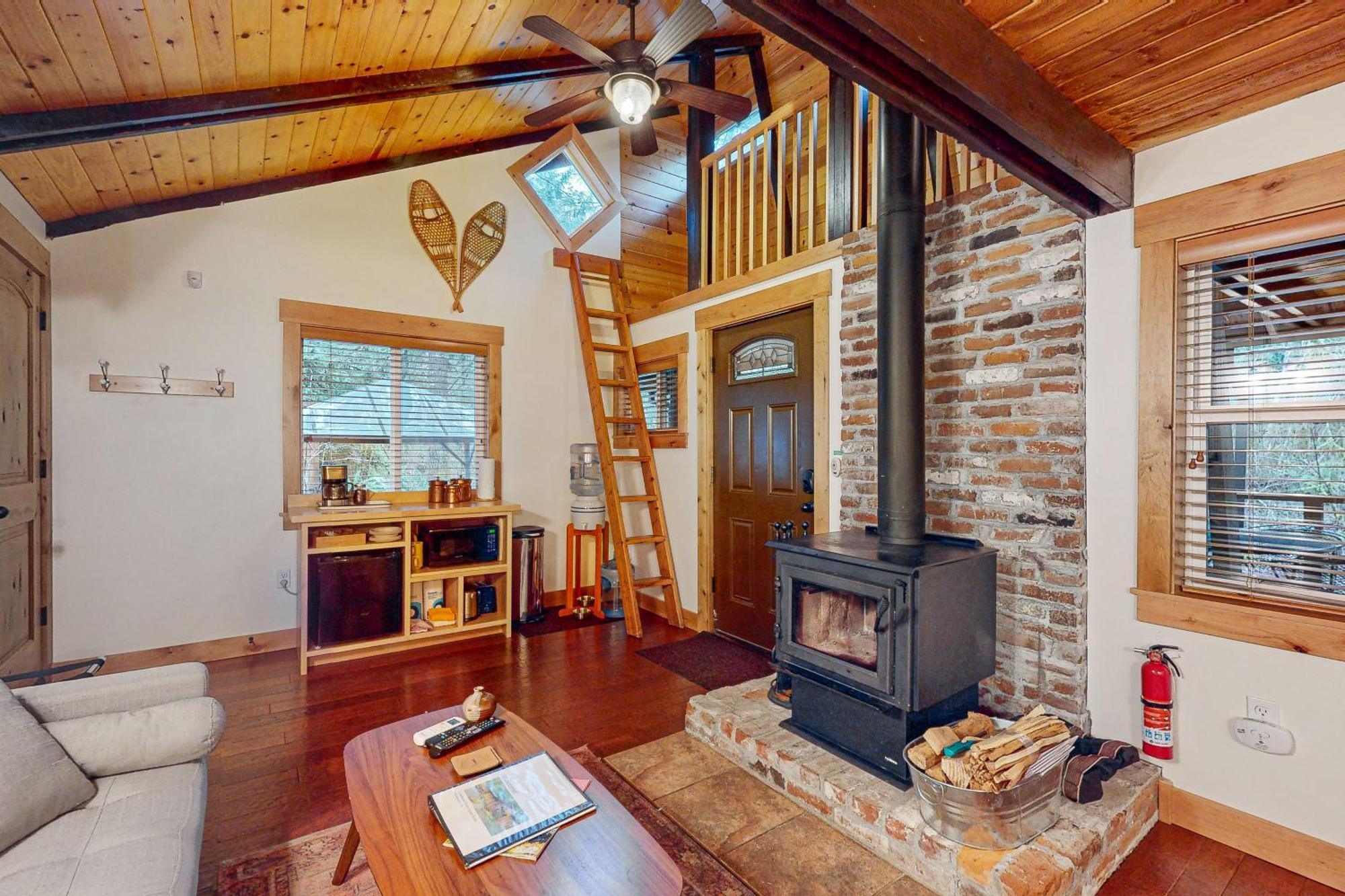 Creekside Cabin Rhododendron Bagian luar foto